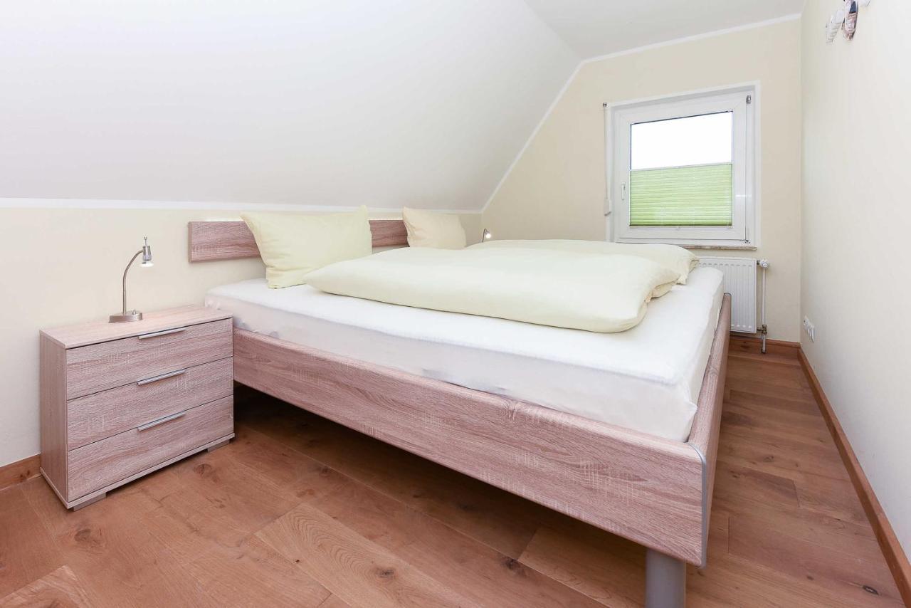 Ferienwohnung Teezeit Neuharlingersiel Bilik gambar